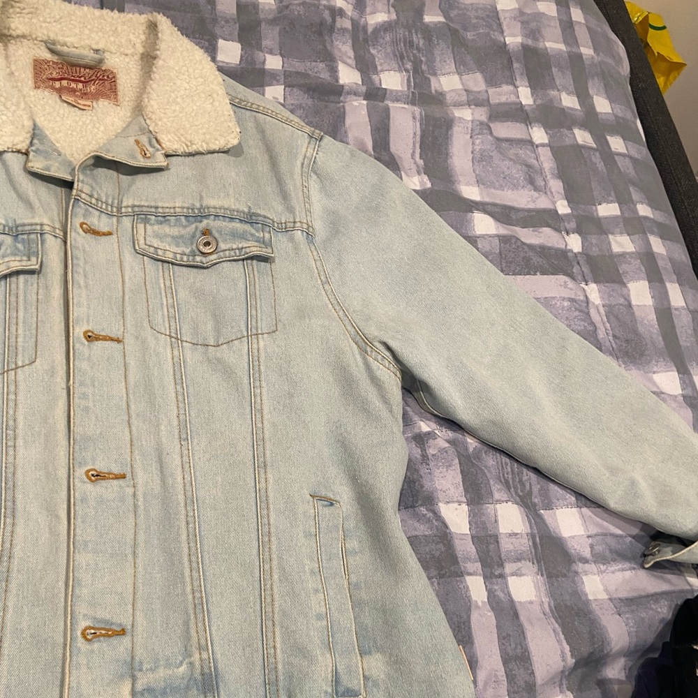 Denim jean jacket SIZE: XL - Picture 4 of 9